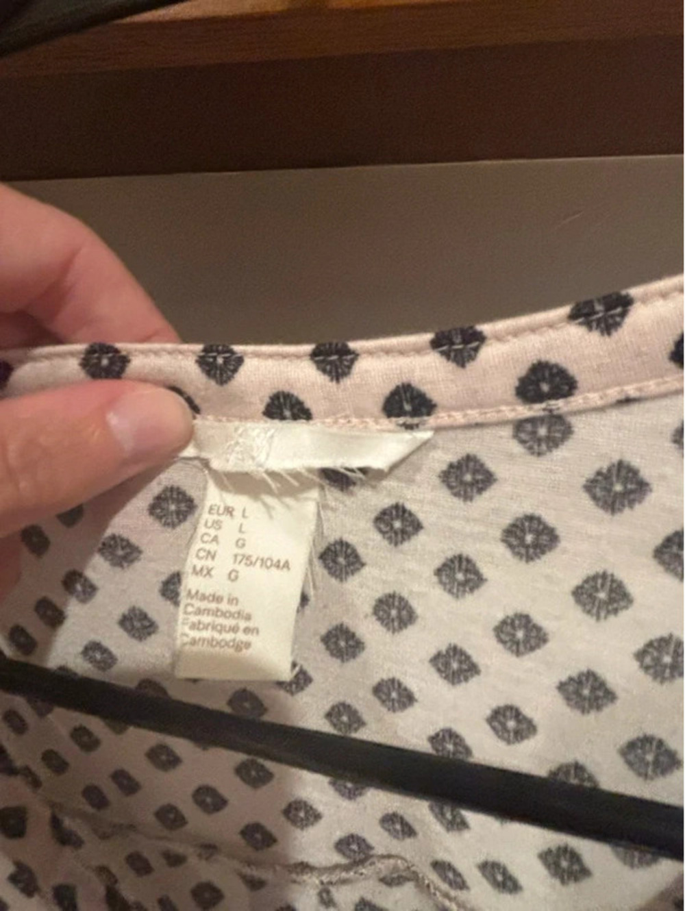 H&M top - Picture 2 of 2